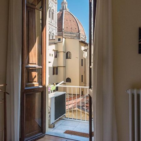 Charming 2Bed Apartment Overlooking Duomo - Hosted By Sweetstay Φλωρεντία Εξωτερικό φωτογραφία
