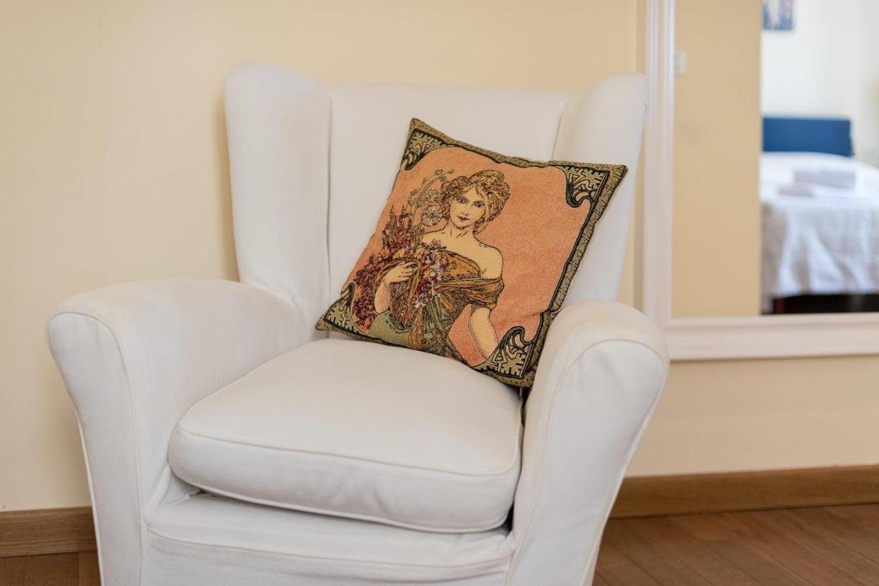 Charming 2Bed Apartment Overlooking Duomo - Hosted By Sweetstay Φλωρεντία Εξωτερικό φωτογραφία